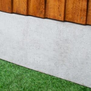 Smooth-Faced Concrete Gravelboard 300mm (12″)